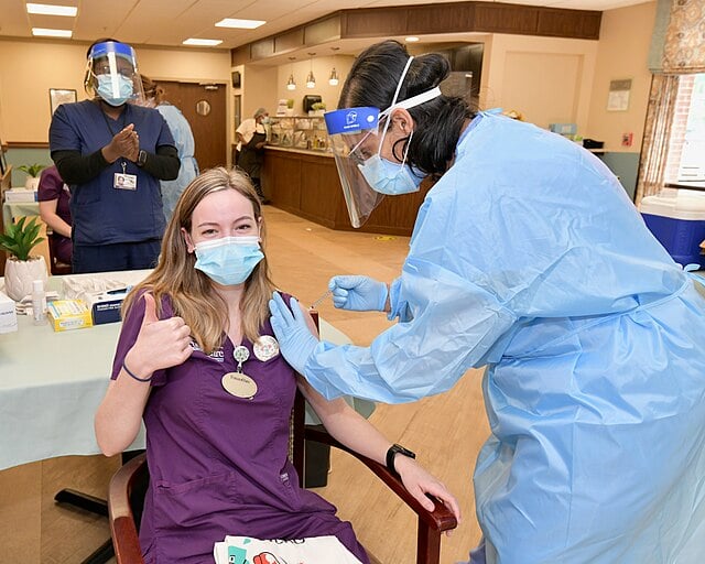 Babies Born To Vaccinated Mothers Nearly Twice As Protected Against COVID Hospitalisation, Major Study Finds