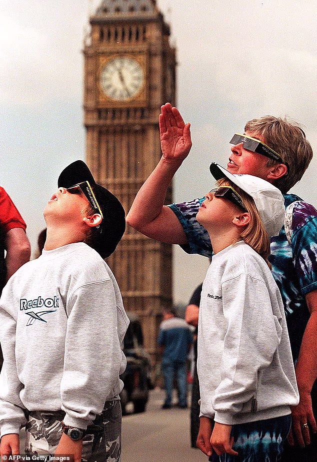 The place did YOU observe the UK's final photo voltaic eclipse? Department staff poured into the streets, hospital employee rised onto roofs and spectators – armed with glasses, welding masks or colanders – raced up hills to witness Britain go darkish in 1999