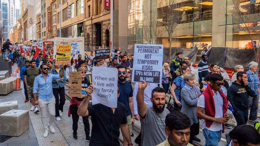 Aussie taxpayers bankroll radical activist teams as federal obligation is about to smash by way of $1 trillion