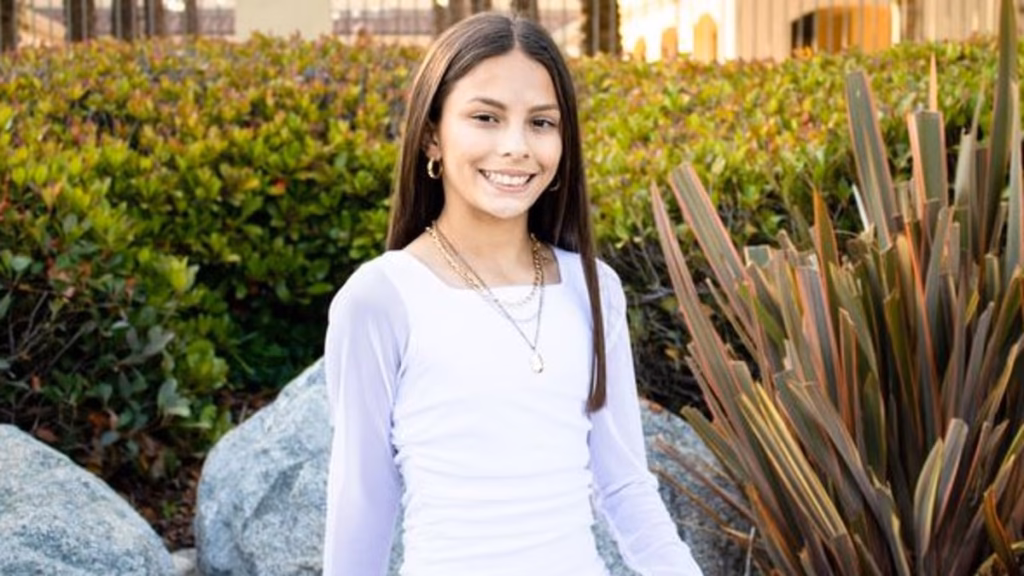 Miracle restoration for woman, 12, who medical doctors feared would possibly by no means stroll once more after spinal harm as mother and father announce they by no means informed her crushing prognosis