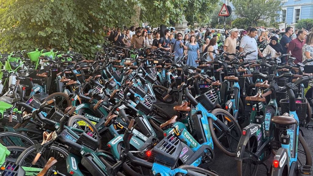 1000’s of Lime bikes are left on the road as clean-up commences after skywatchers accumulated to marvel on the photo voltaic eclipse