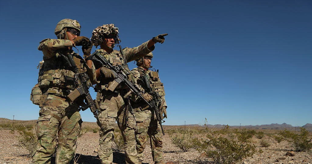 Judge Division increasing navy's authority to detain migrants neighboring border