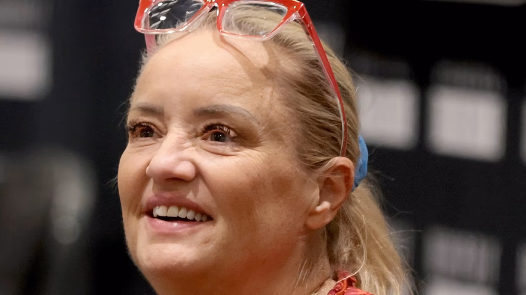 The Department star Lucy Davis urges followers to 'by no means let anybody explain you that you would be able to't do one thing' and contacts for 'extra niceness within the internationalcommunity' as she constructing original community look since incurable most cancers prognosis aged 53
