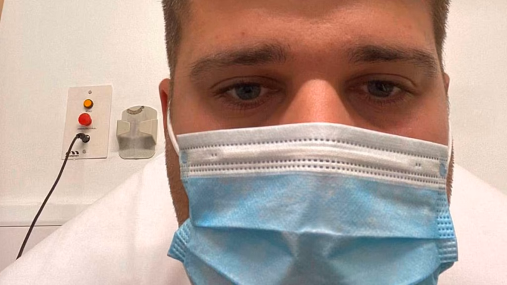 'I may hear nurses within the experience': How a Tinder swindler satisfied victims he was a multi-millionaire most cancers affected person and ex-special forces soldier and conned them out of £68,000… earlier than he was ultimately caught