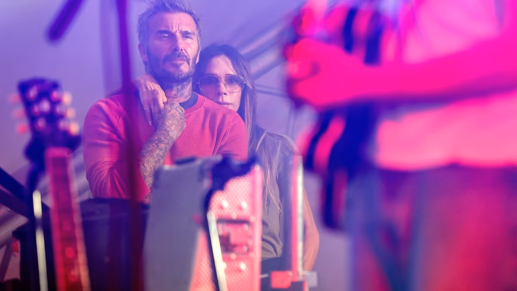 Beckhams cheer Cruz and The Breakers at Reading debut