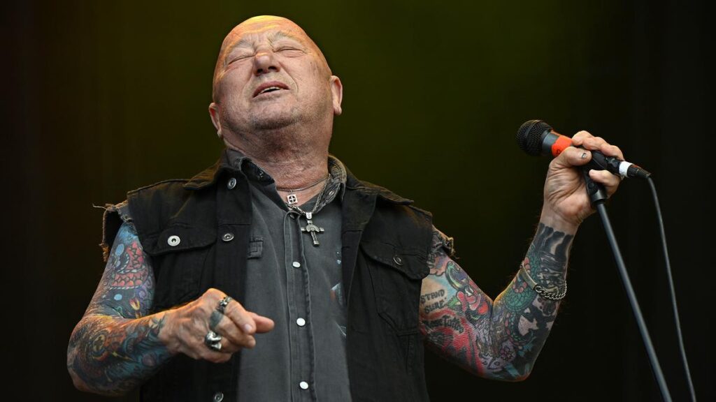 Rose Tattoo singer Angry Anderson suffers cardiac arrest