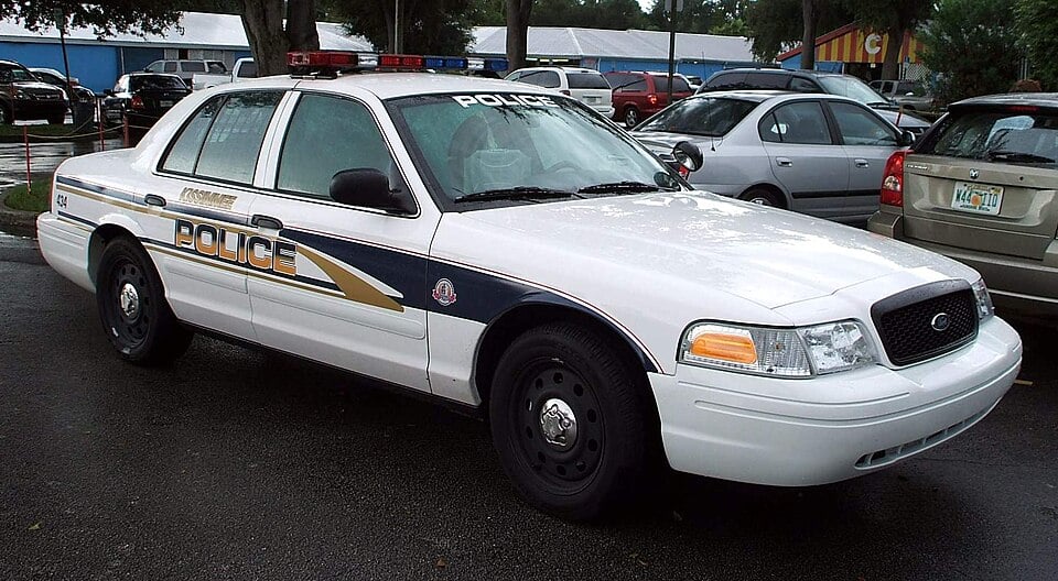 Downey police officer shoots and kills man, LA County deputies say