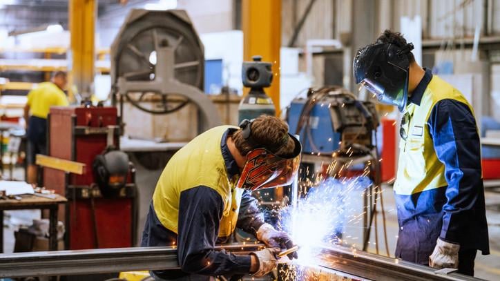 Australian growth eases to 2.1% after three interest rate rises