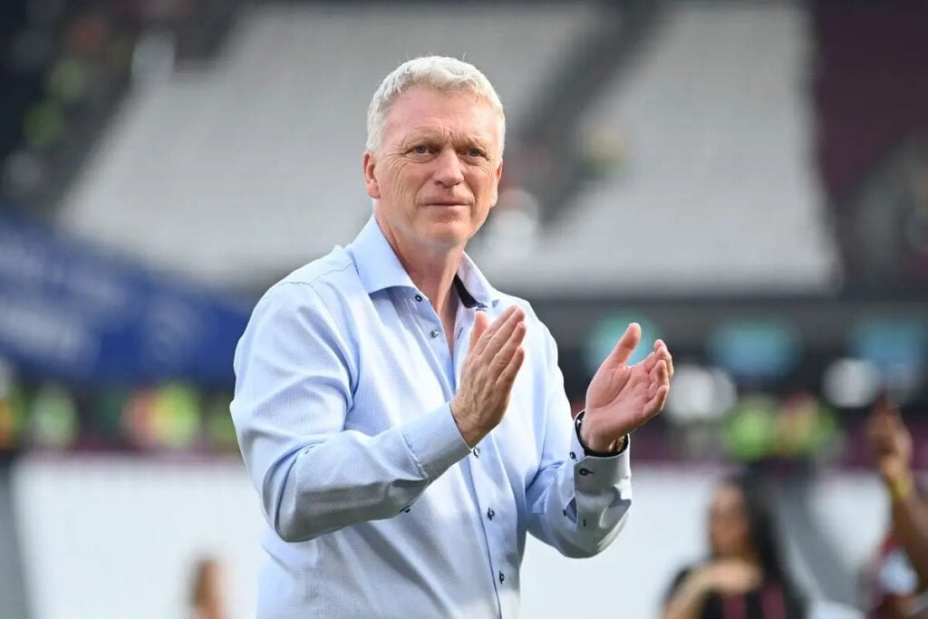 Everton weigh 143-goal legend move after transfer woes