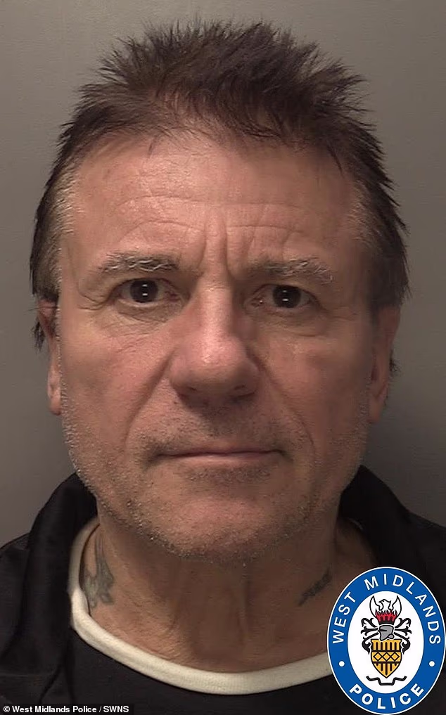 Daughter helped murderer sink woman’s body in canal with slabs