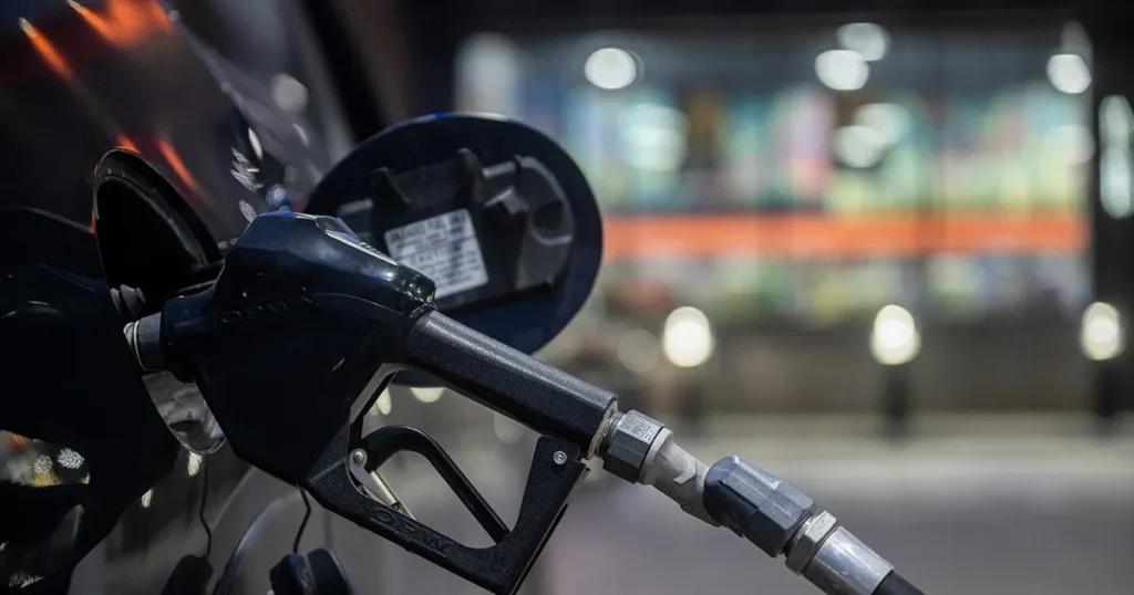 Texas petrol prices nearly $1 higher than last summer