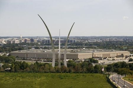 White House weighed successors to Pentagon deputy Feinberg