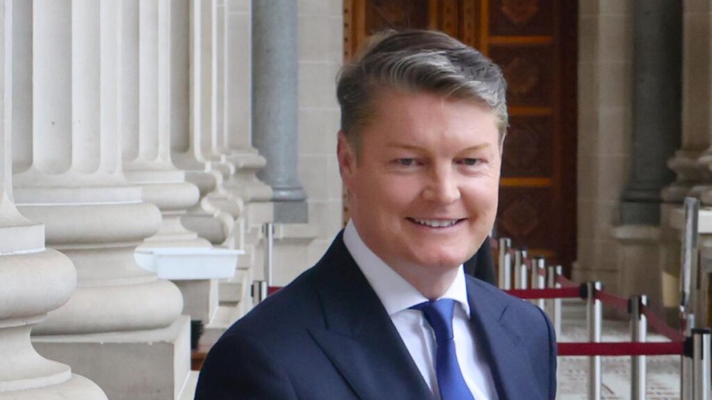 Ben Carroll further weakens Victoria’s work-from-home rules