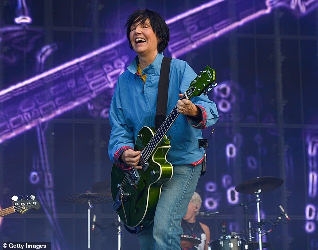 BBC apologises after Sharleen Spiteri swears at Radio 2 event