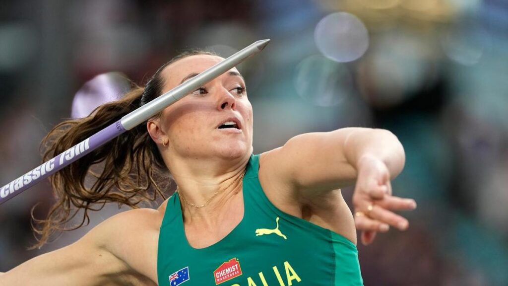 Australian athletes suffer heartbreaking setbacks in Budapest