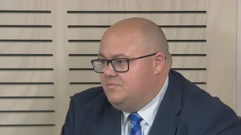 Ex-Strathfield mayor at ICAC over a failed handshake pact