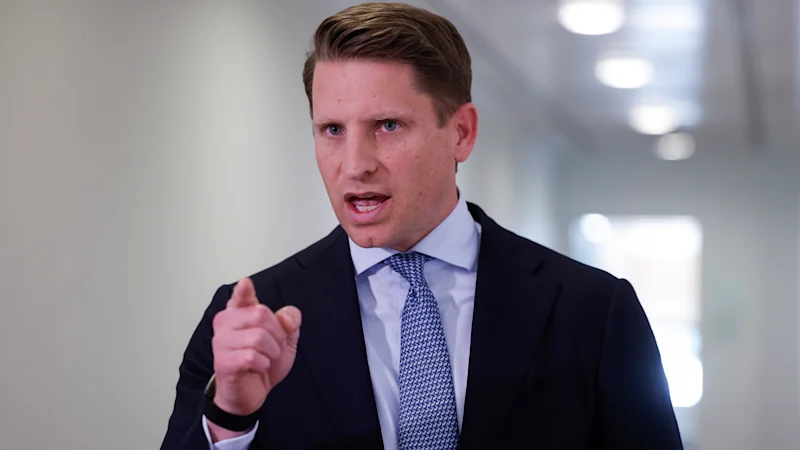 Hanson’s traitor jibe may have forged her fiercest rival