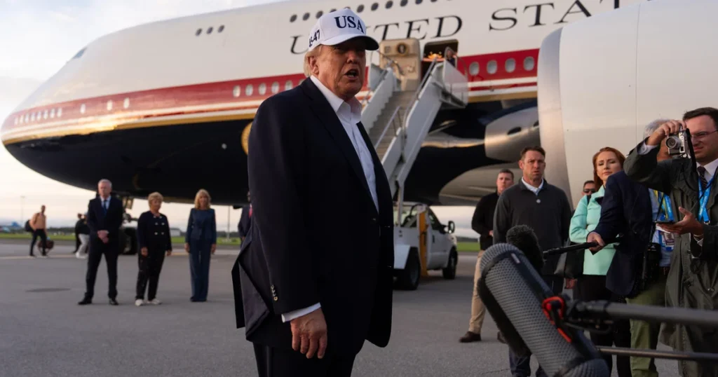 Trump rejects AI rules despite warnings from tech leaders