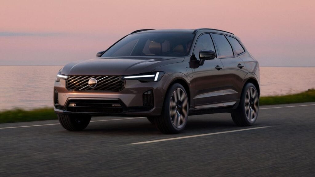 2027 Volvo XC60 facelift, XC90 gain longer-range PHEVs