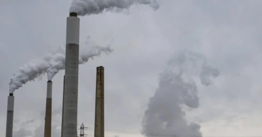 US regulator lifts climate limits on coal and gas power plants