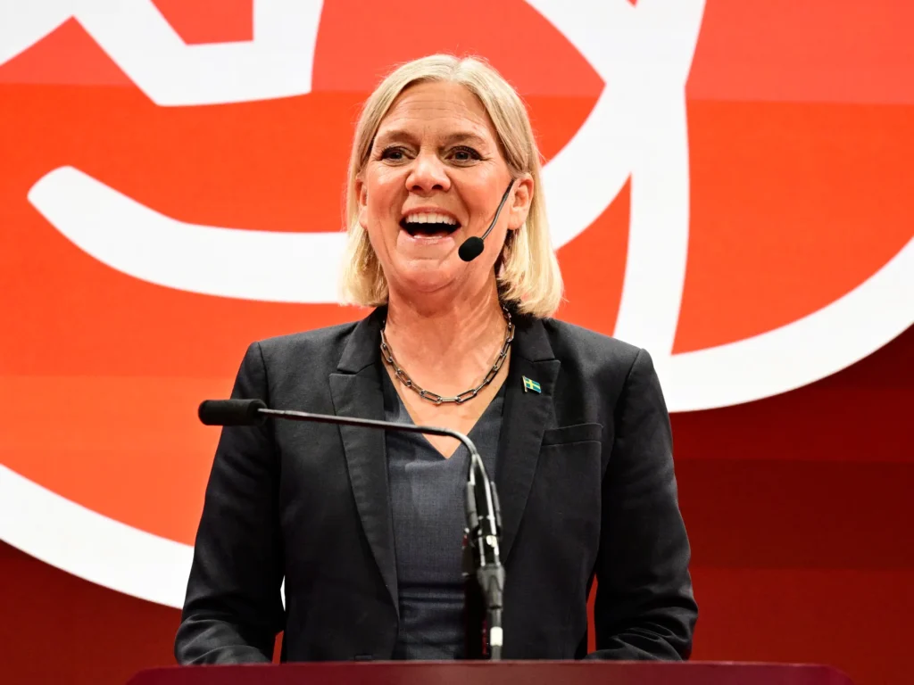 Swedish PM to quit after narrow left-bloc election win
