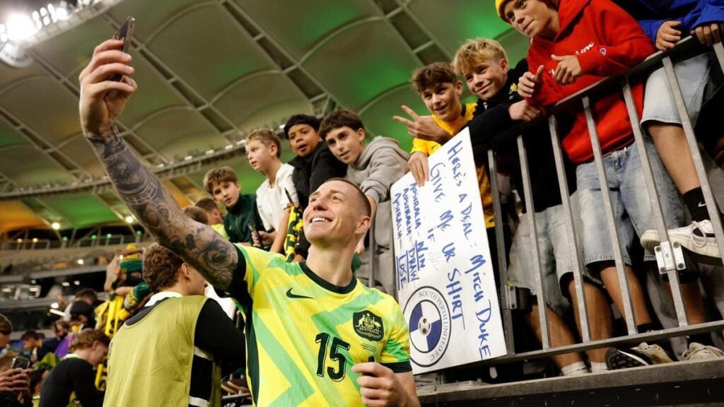 Former Socceroo hits stunning Asian Champions League goal