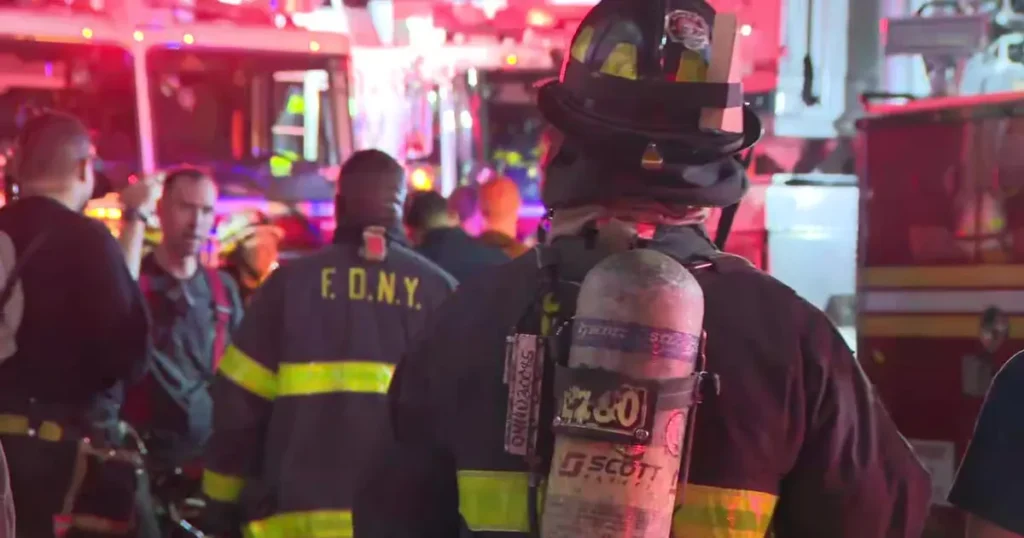 Six firefighters injured tackling Williamsburg restaurant blaze