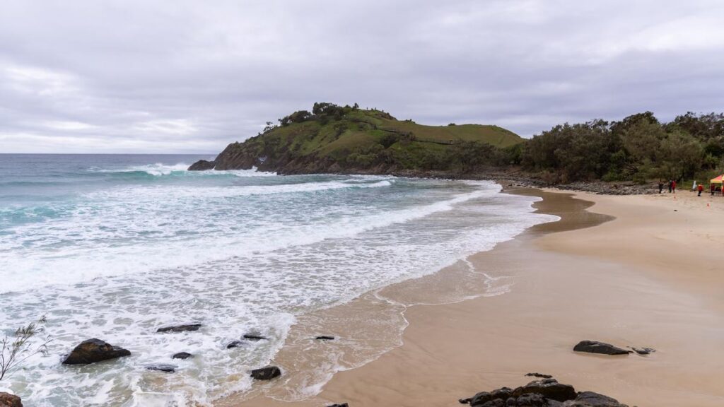 Swimmer dies after being found unresponsive at Cabarita Beach