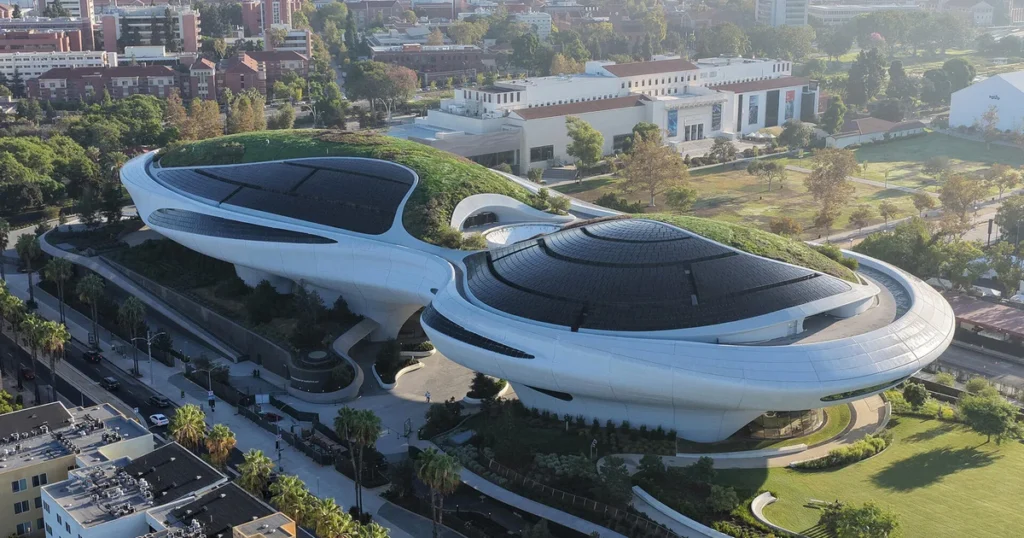 Lucas Museum of Narrative Art welcomes its first visitors