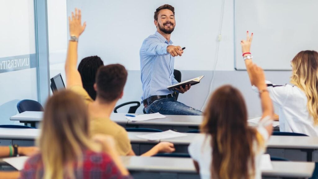 Feeling accepted at school can shape teenagers’ futures