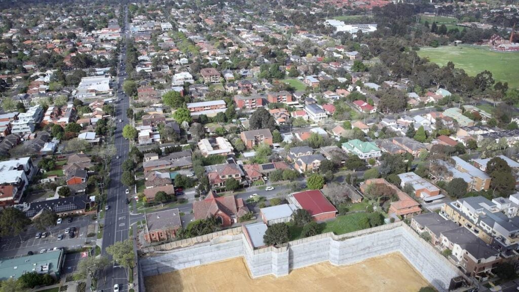 RBA rate rise wipes out Australian house price falls