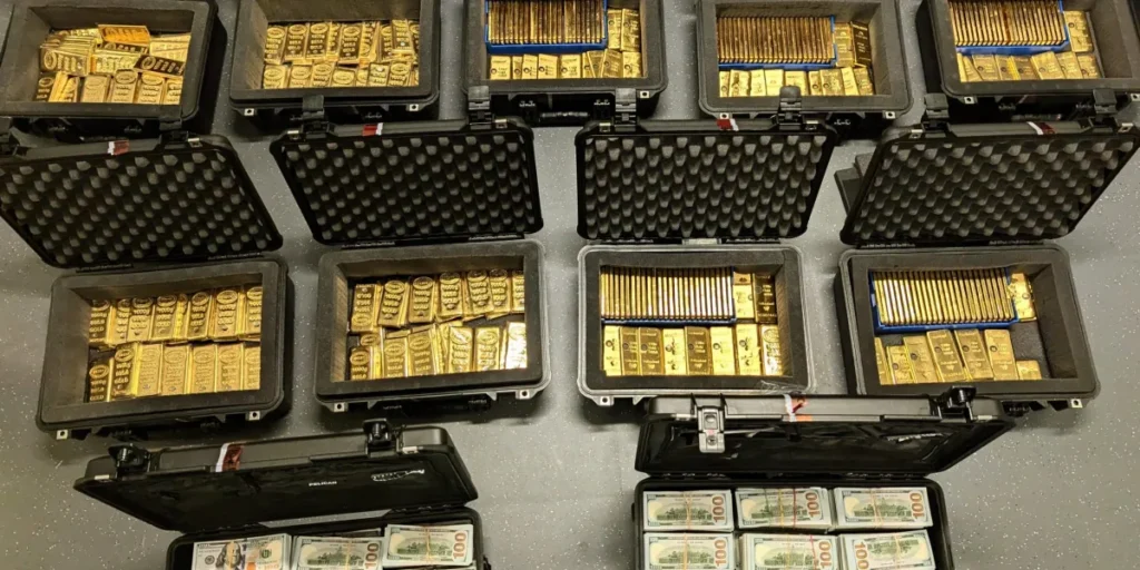 Ex-CIA officer admits $194m fraud involving 298 gold bars