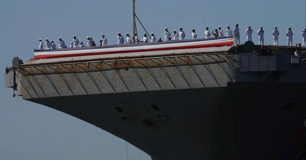 USS Lincoln sailors return to families after months at sea
