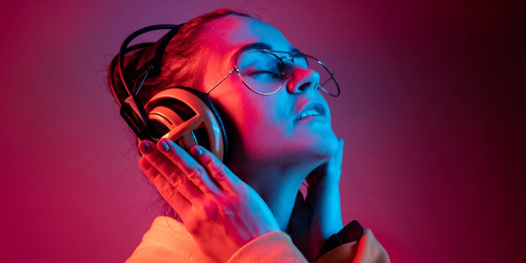 Study examines how J-Pop listening habits influence visual memory