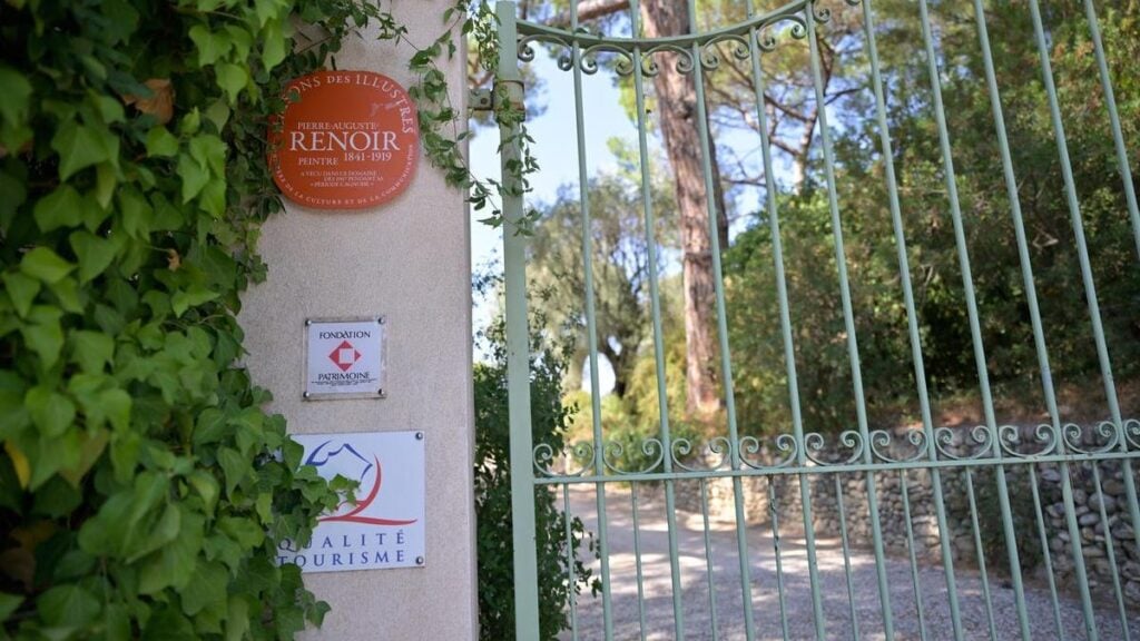 French police make arrests after stolen Renoirs are recovered