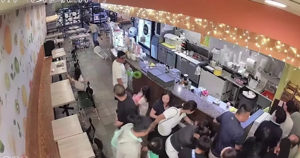 Video shows people fleeing Houston Chinatown shooting
