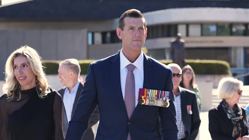 Roberts-Smith joins MPs and veterans as Afghanistan war turns 25