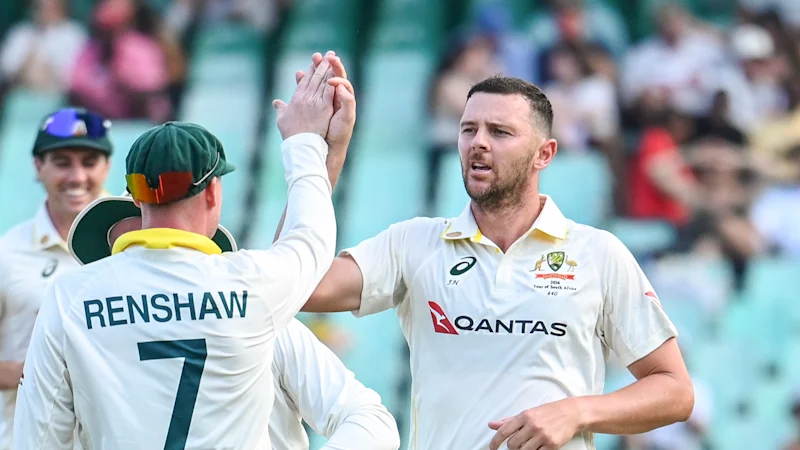 Australia v South Africa: Renshaw reflects on ton, Aussies hunt wickets