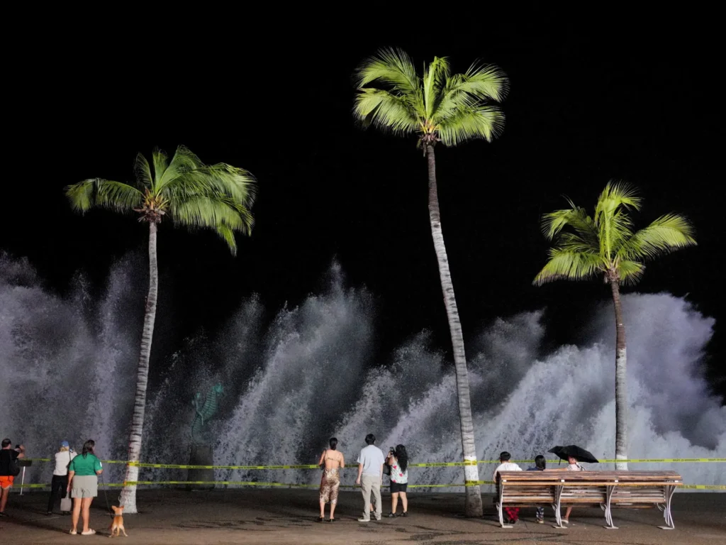 Two dead as Hurricane Simon and Storm Rachel hit Mexico