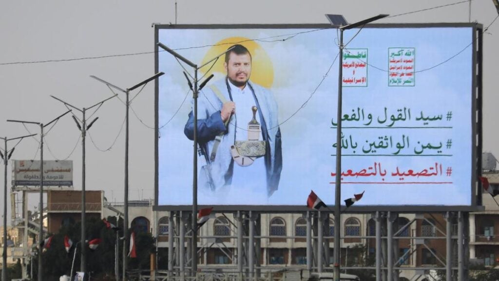 Saudi Arabia and Houthis issue mutual warnings