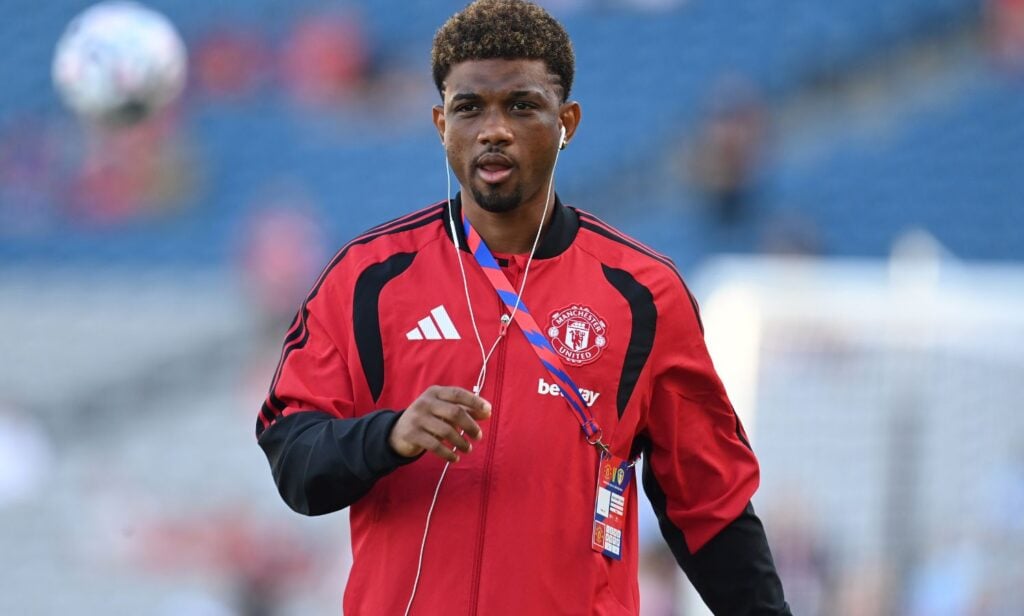 Manchester United star shares explicit post after Atletico defeat