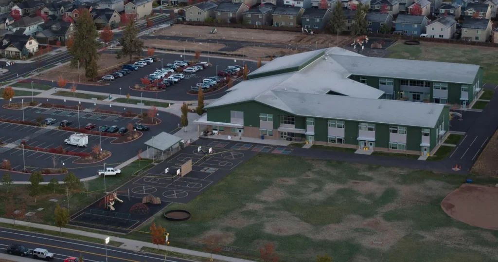 Oregon school shooting suspect named; mother bought shotgun