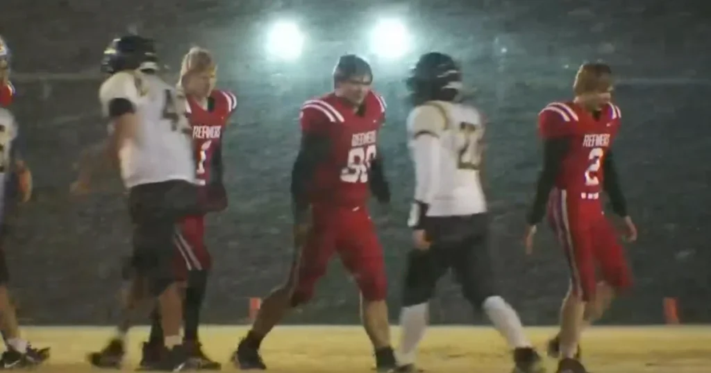 Canadian high-school footballers cross into US to join team-mates