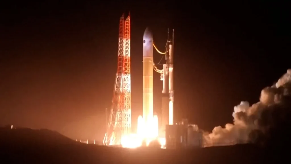 Japan launches mission to retrieve samples from Mars’s moon