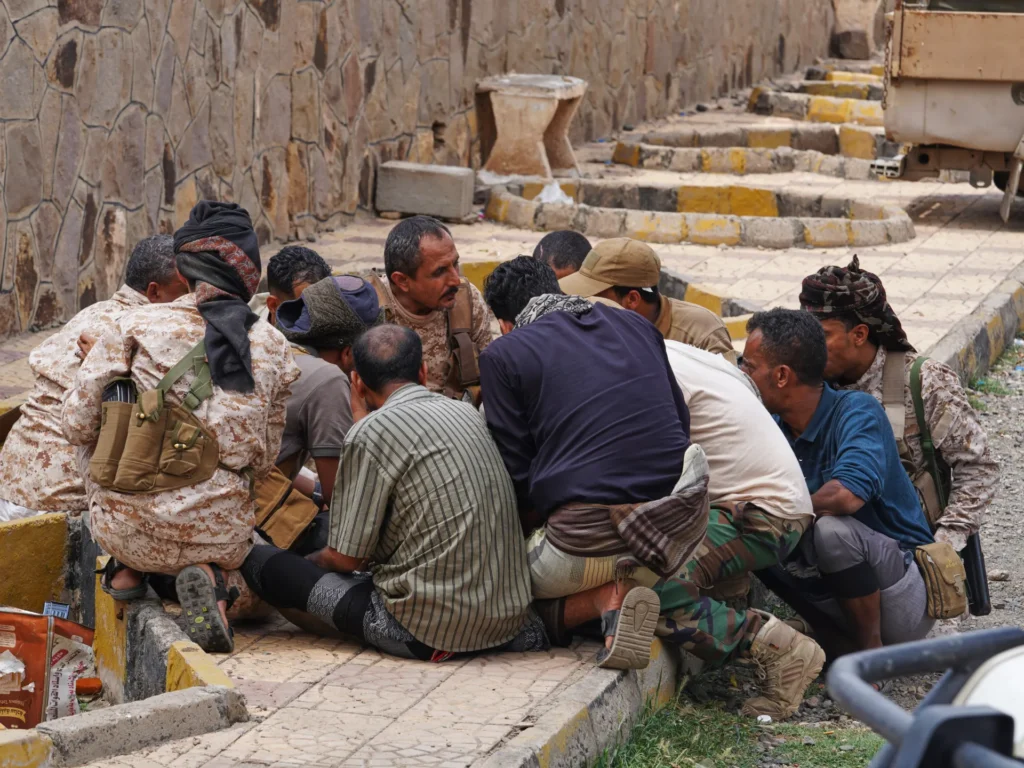Yemen’s Taiz under deadly siege as Shabwah toll climbs