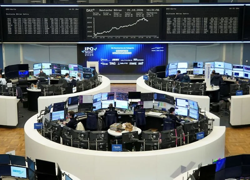 French debt concerns and AI steer market attention