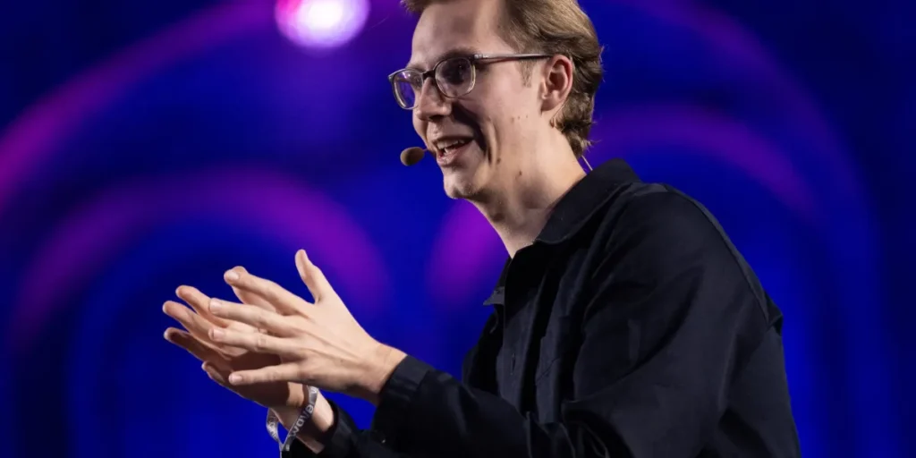 Legal AI firm raises $550m, sees work outstripping lawyers