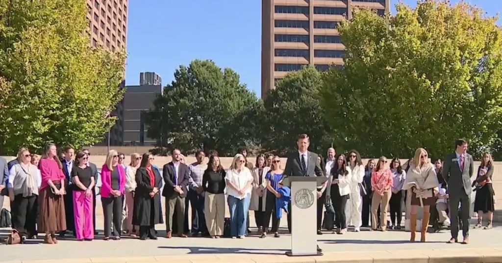 Lawmakers and parents seek reversal of 30% Medicaid therapy cut