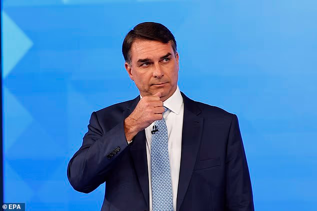 US to issue visas to Flavio Bolsonaro and family after Brazil flight
