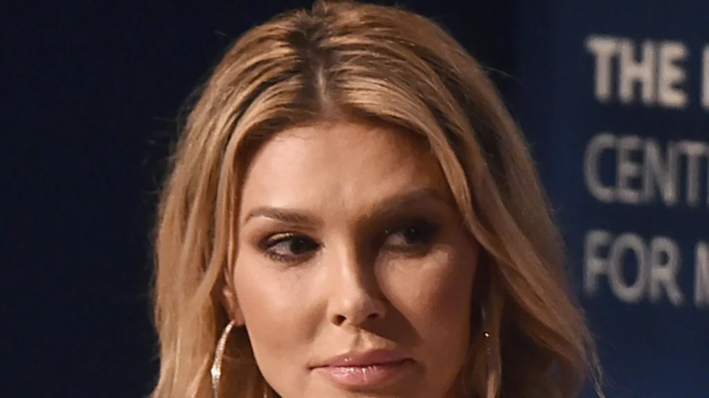 Brandi Glanville reveals black mass removed from face in surgery